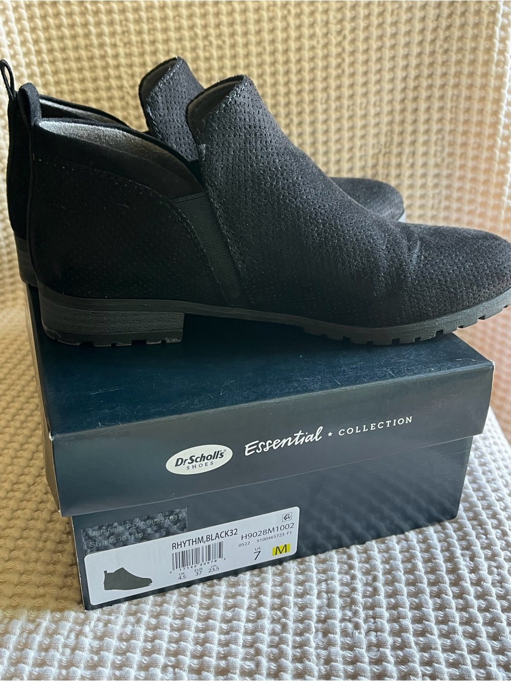 Dr. Scholl’s Rhythm Chelsea Ankle Booties Black Size 7 Comfort Boots - Picture 2 of 3